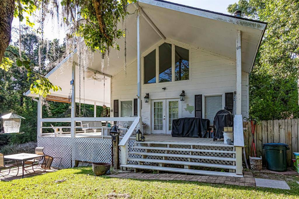 Welcome to 100 Point Breeze on Lake Livingston!