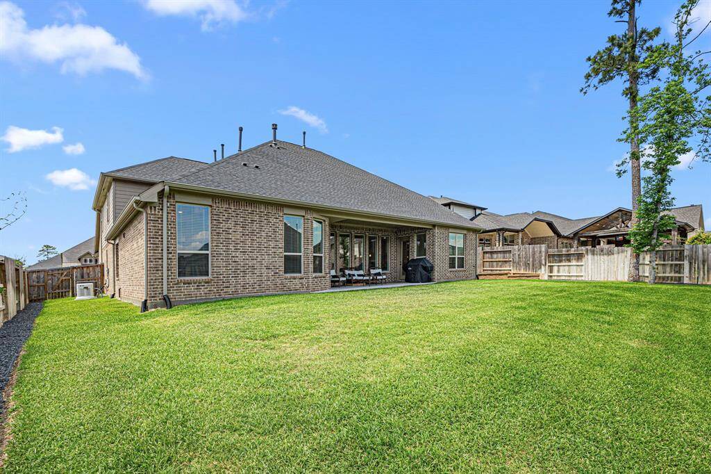 This backyard is sure to amaze you. With plenty of room for your dream pool you desire to build, a playscape, pets or that putting green. So many options!