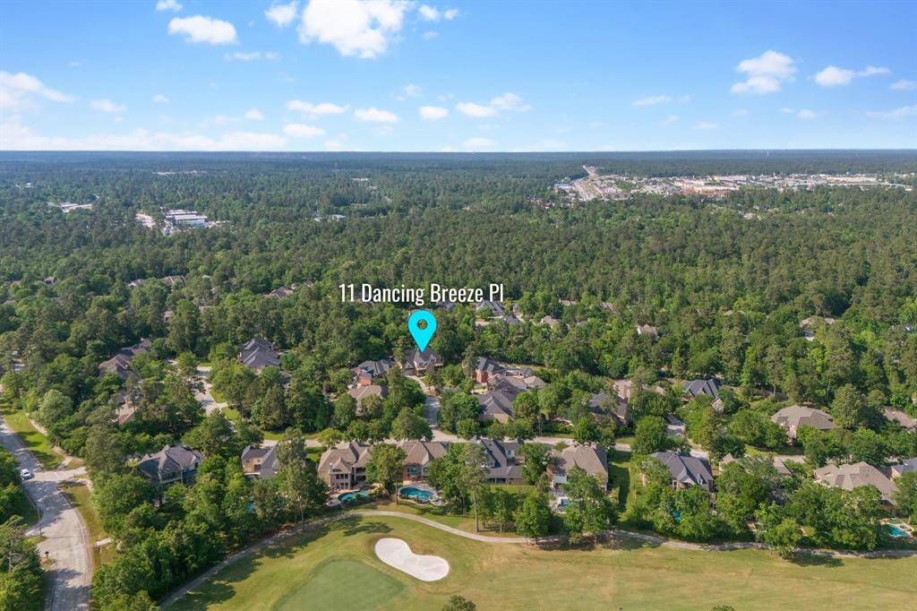 Home is in Player Oaks off of the Player Course in Sterling Ridge