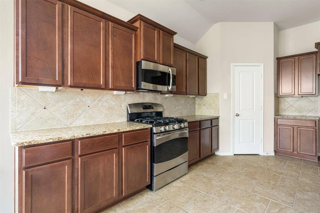 Walk in Pantry