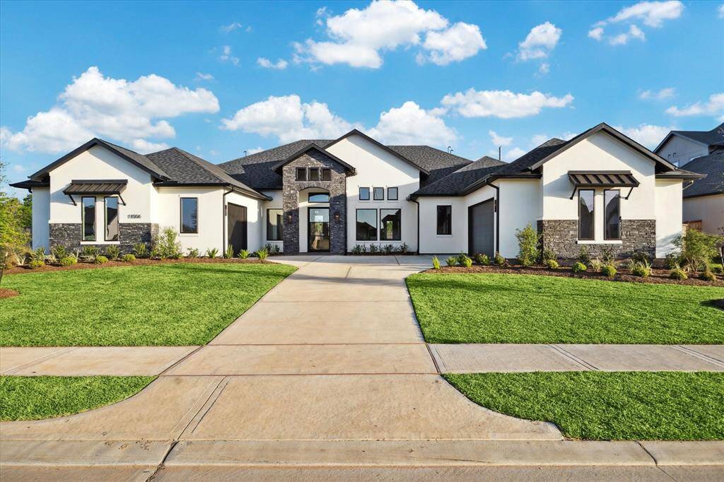 This home has a sought-after motor court, providing ample space for additional parking.
