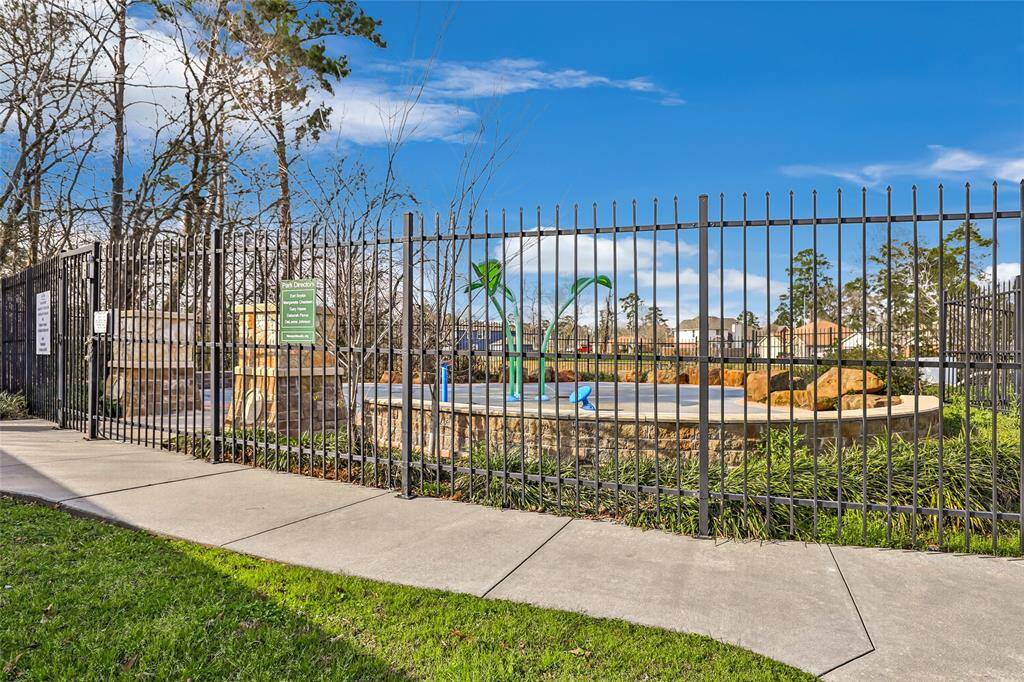 Neighborhood amenities