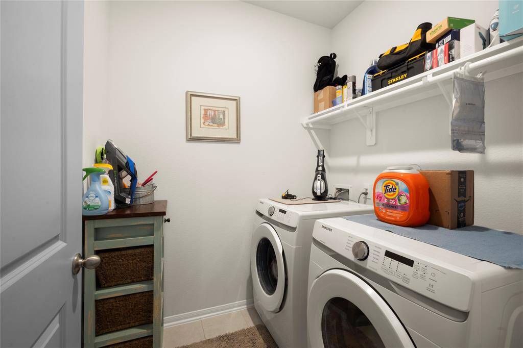 Laundry room - Washer and dryer stay with the home.