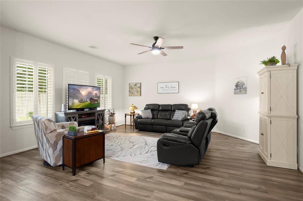 Spacious Family Room.