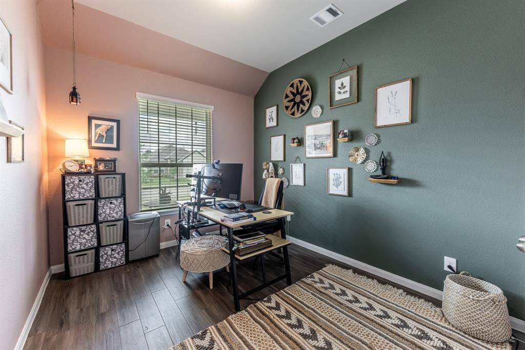 Second Bedroom - 1st Floor
