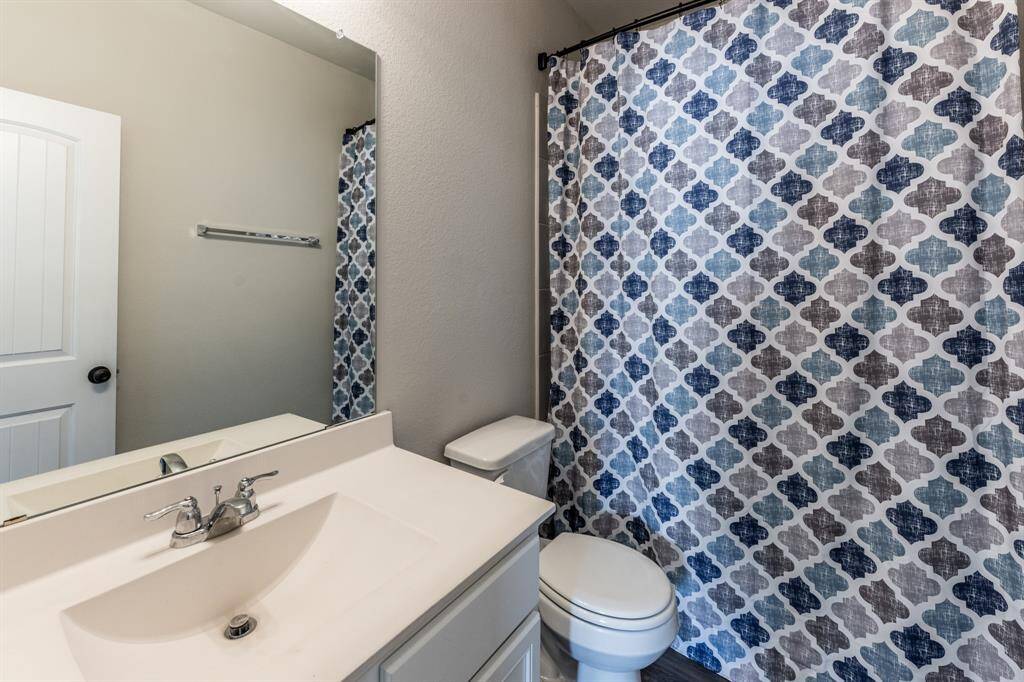 Bath - 2nd Floor