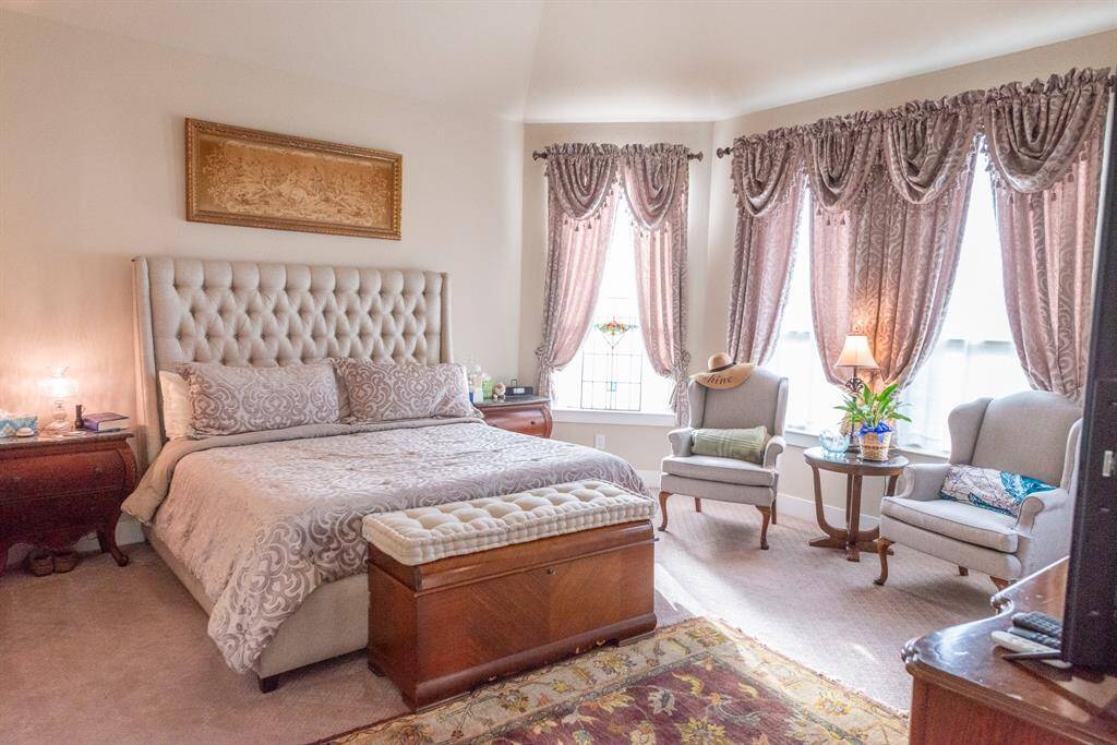 primary bedroom