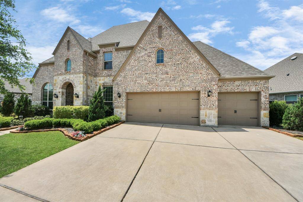 Welcome home to 1203 Orange Pumpkin in the master planned community of Harvest Green!