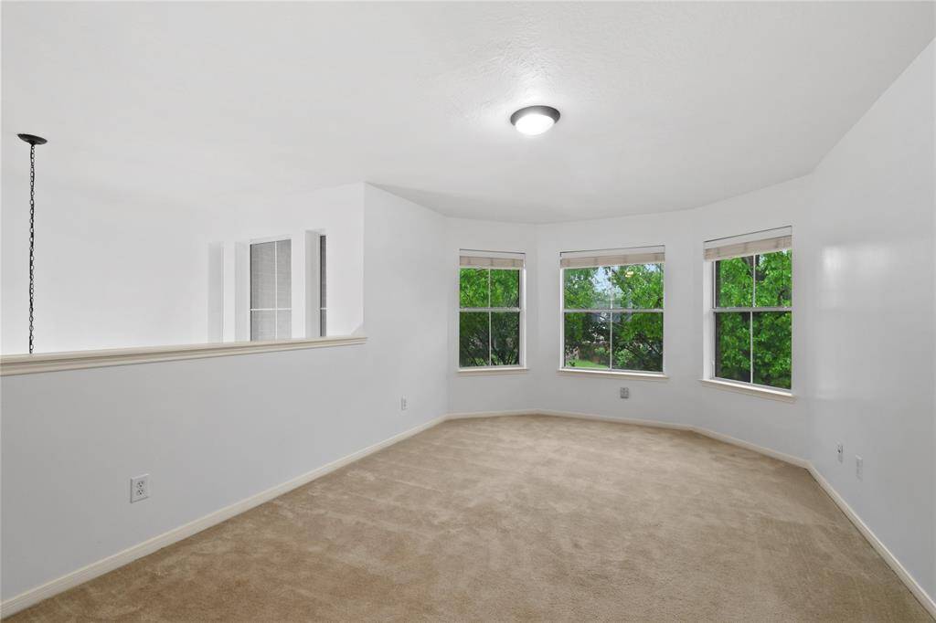 The second gameroom area upstairs gives you endless flexibility.