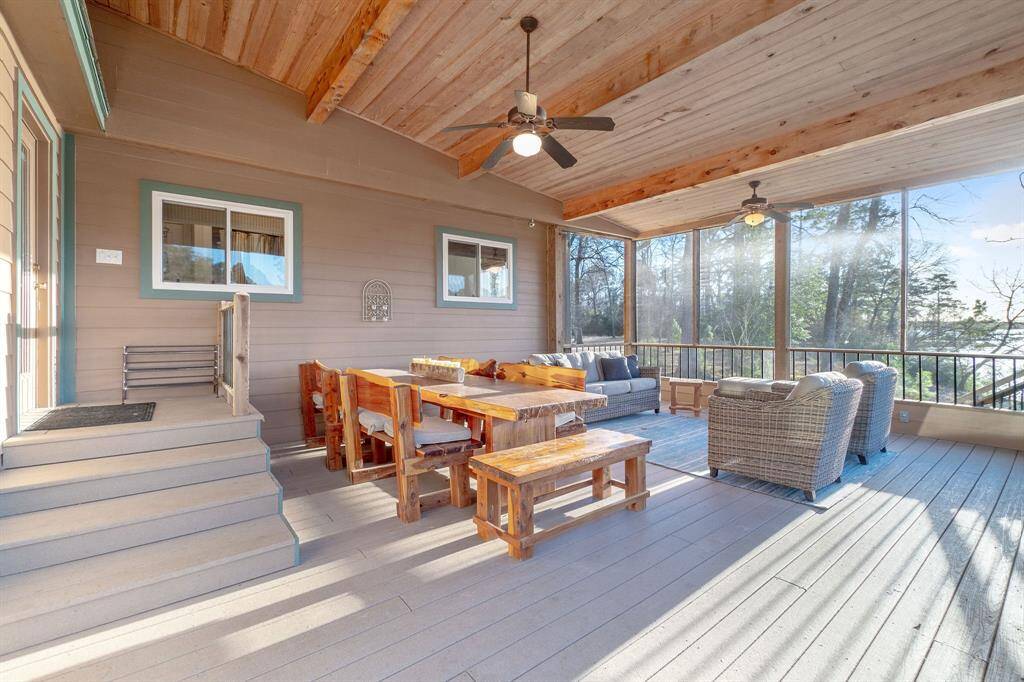 Spacious screened porch for all year round living