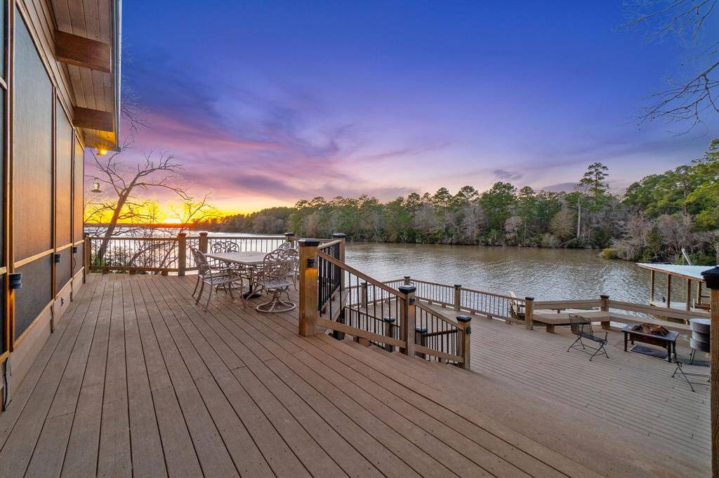 Multi-level decks can host a crowd