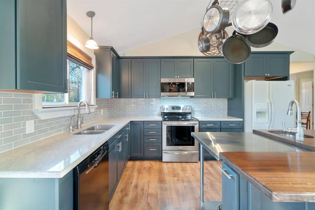Lots of counter space