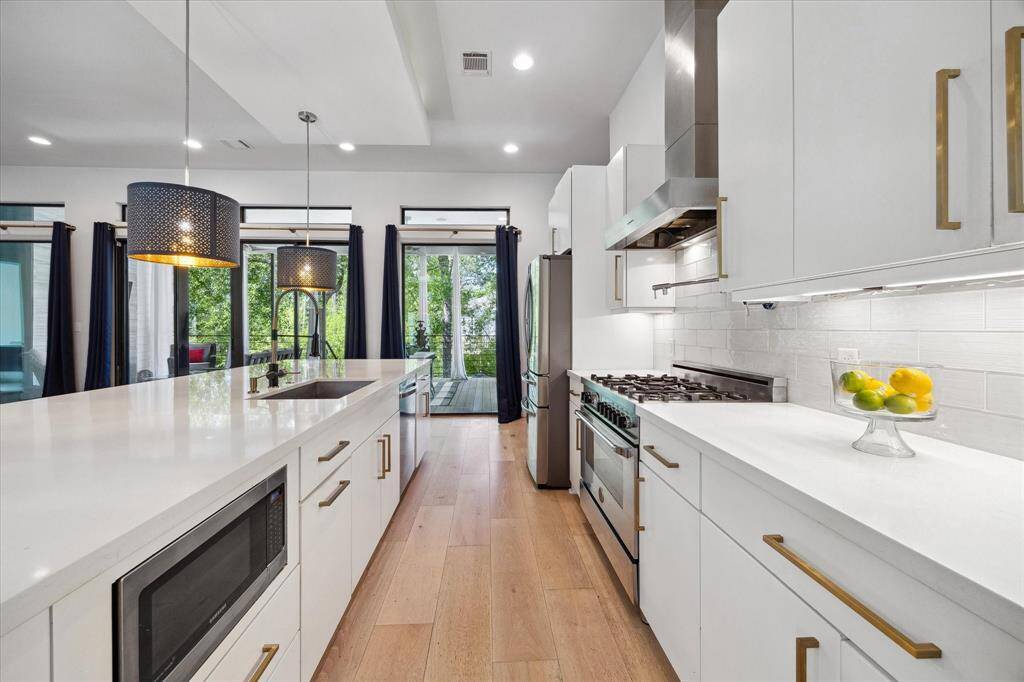 This home is perfect for entertaining!