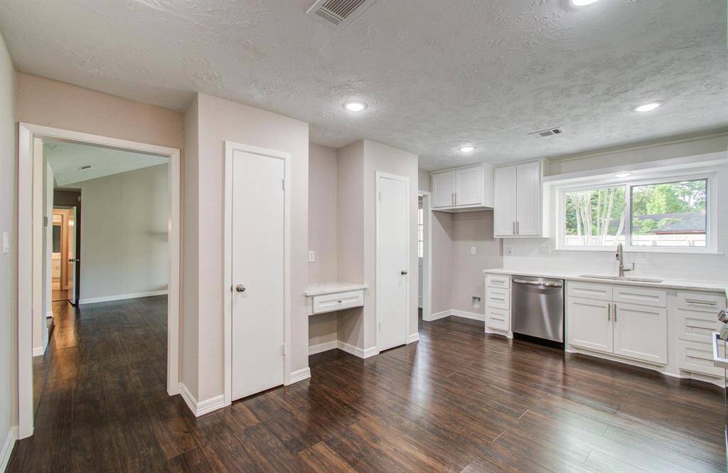 Kitchen also has two pantries and a separate workstation.