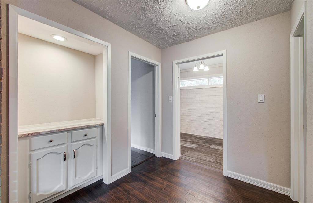 Master Bedroom also has a Coffee Bar with granite counter.  Can also be used as an art niche nook and extra storage.