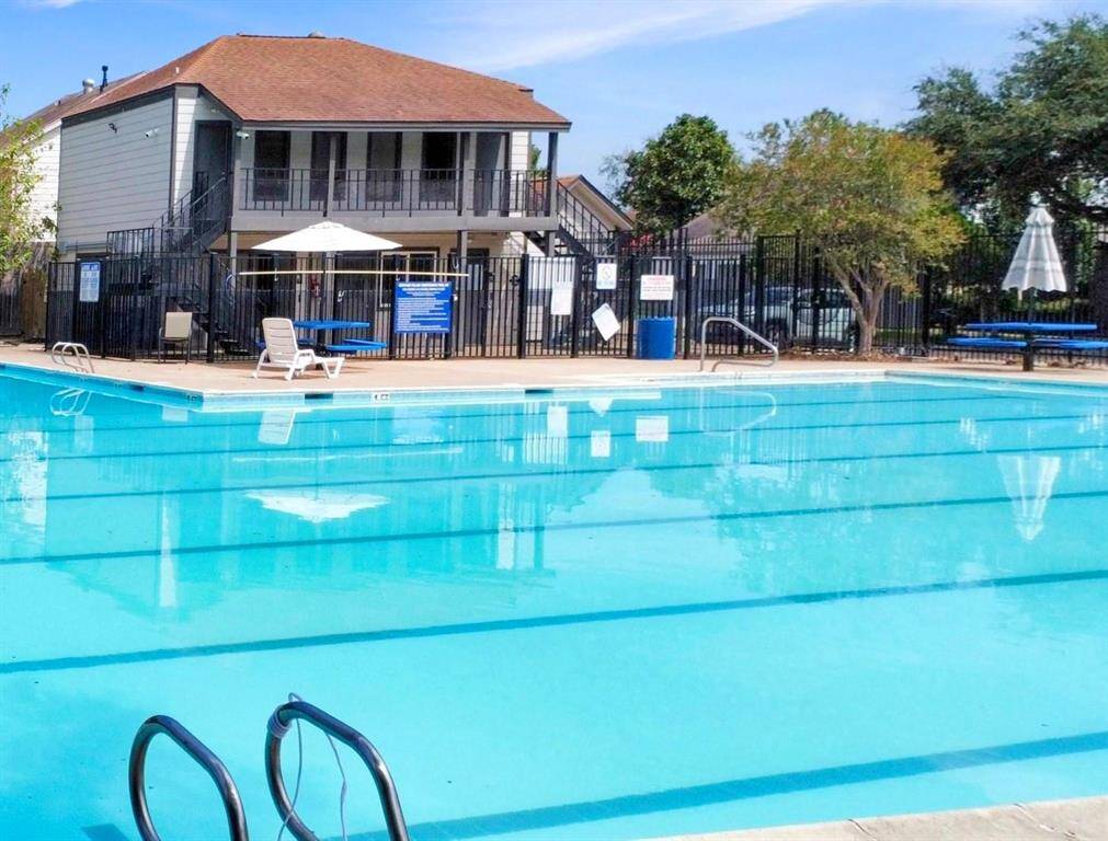 Enjoy the pool and tennis courts this neighborhood has to offer.