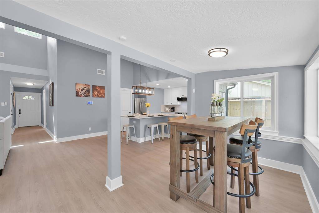 Dining room area