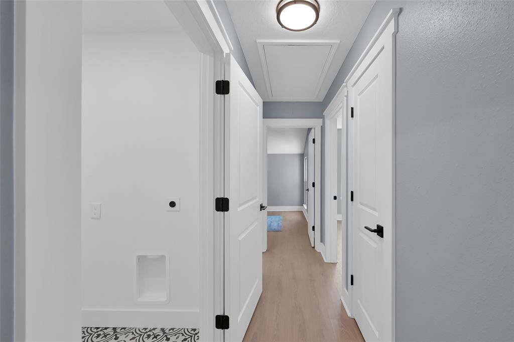 Laundry and passage