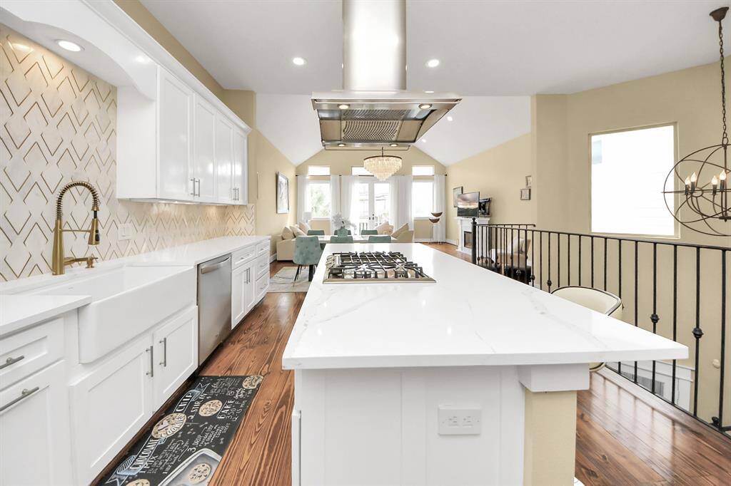 Open concept Kitchen