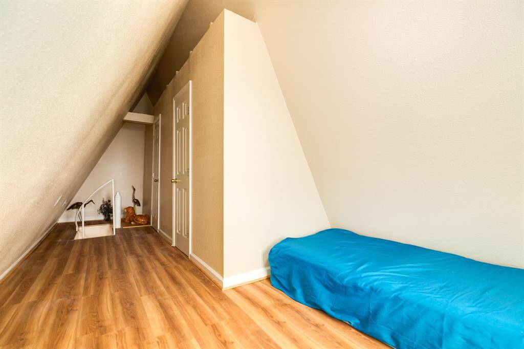 Private Loft with Deck