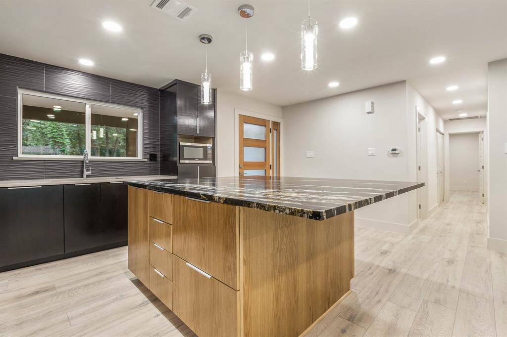 Schedule your visit today to discover everything this beautiful home has to offer!