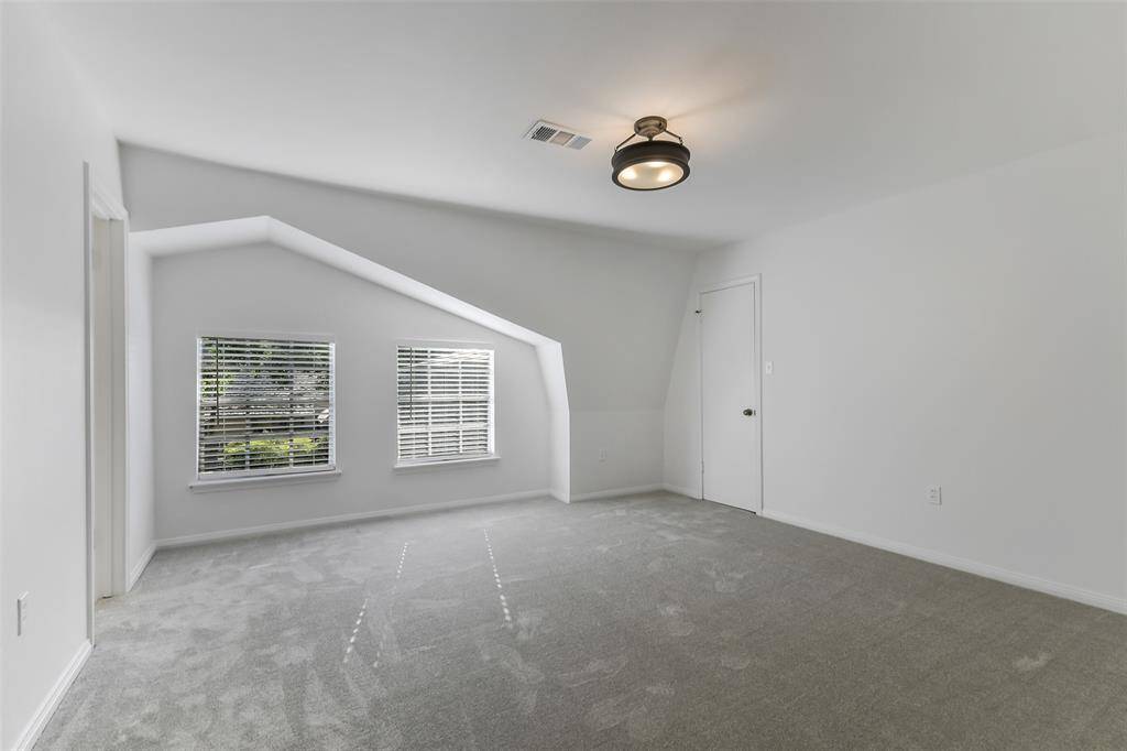 Bedroom (2)
