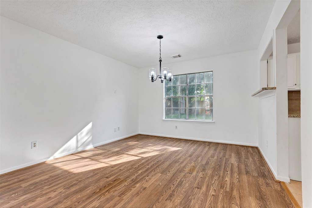 Formal Dinning room