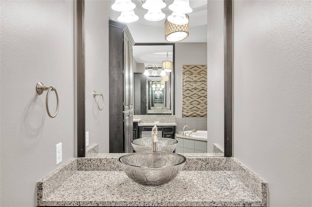 Elegant designer finishes in the primary ensuite.