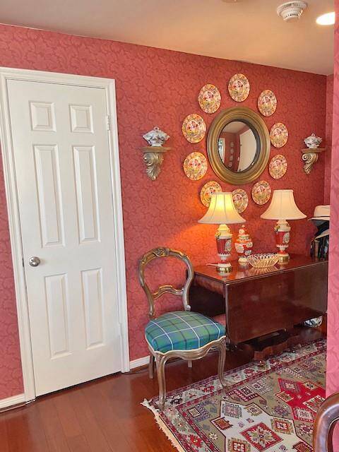 Gracious entry