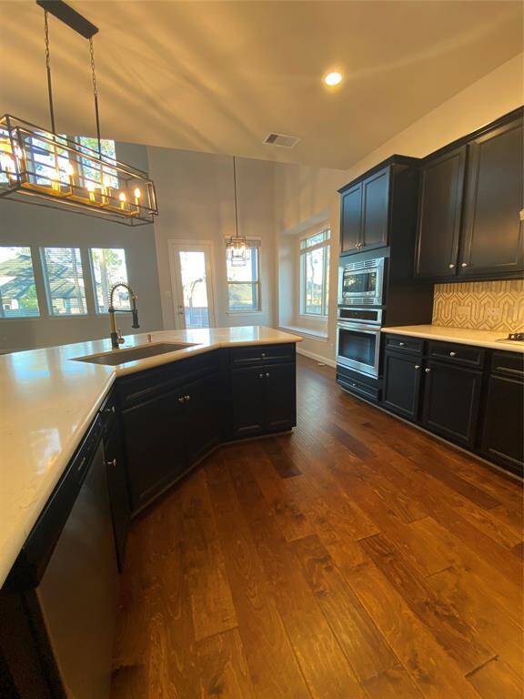 Kitchen counter top and cabinets