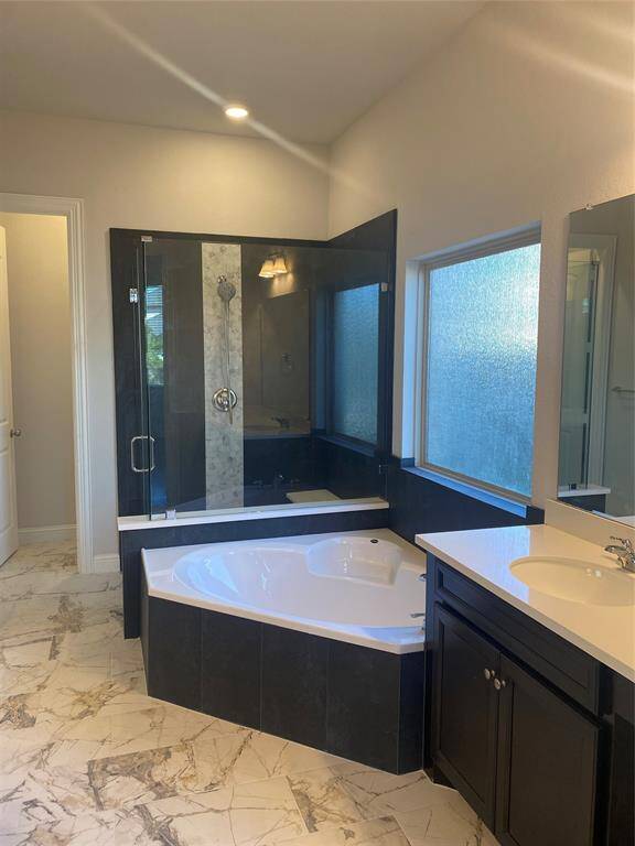 Spacious and elegant designed primary bathroom