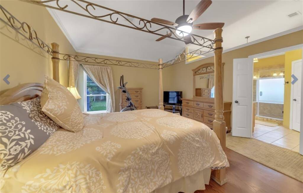 Primary bedroom