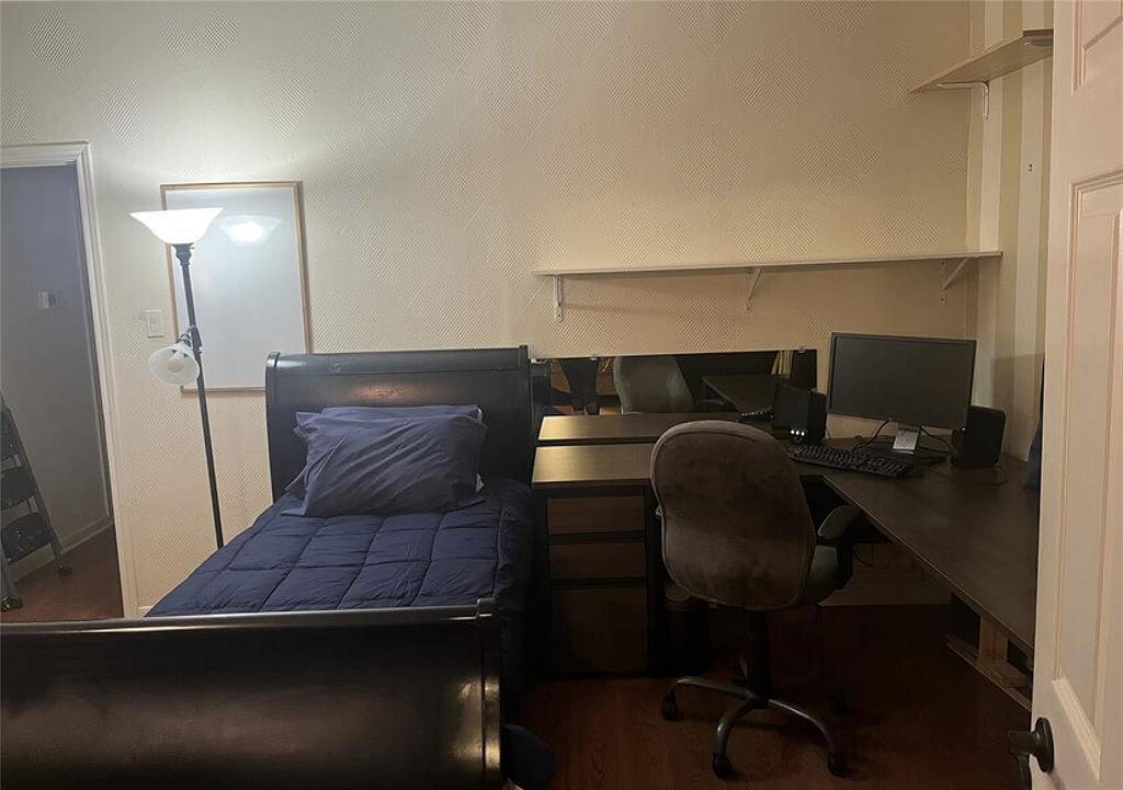 Single bed and work desk