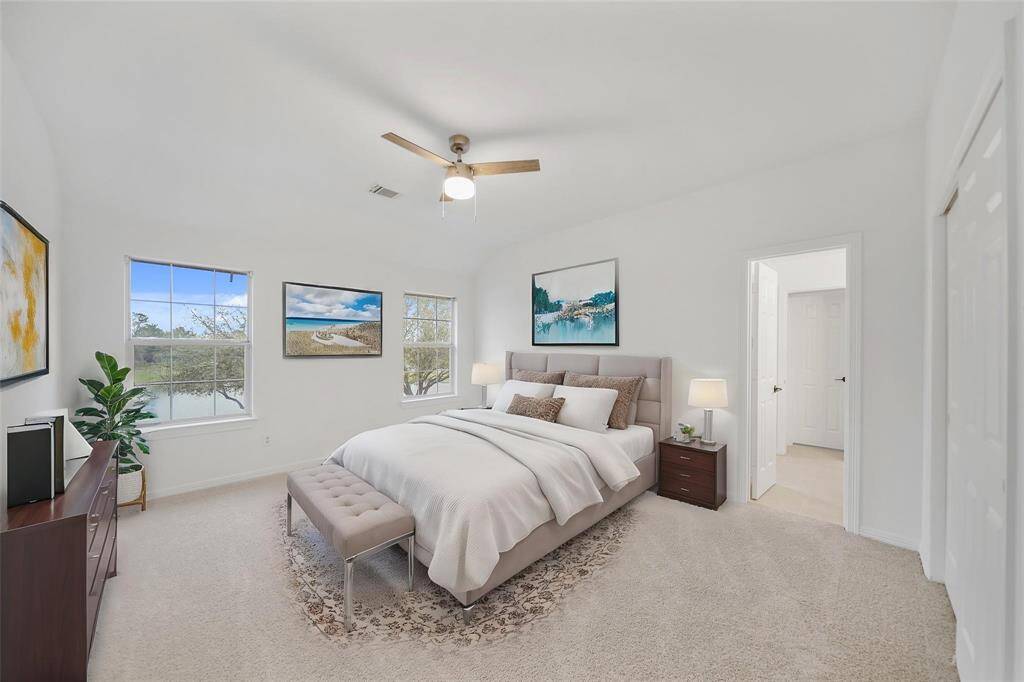 Light and Bright Bedroom 5.