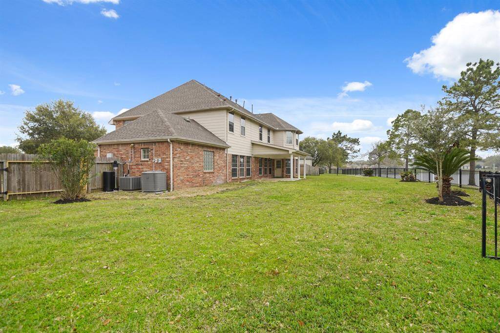 With ample space, this pool-sized backyard is ready for your dream swimming pool, garden, or any outdoor oasis you envision.