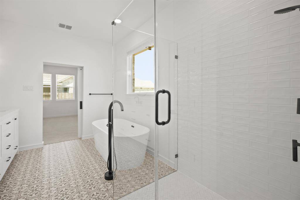 Serene primary bath (*Photo not of actual home and used for illustration purposes only.)