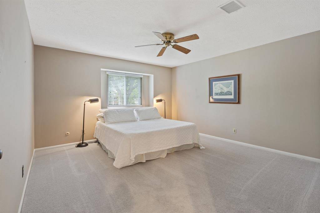 Secondary bedroom with access to jack and jill bath