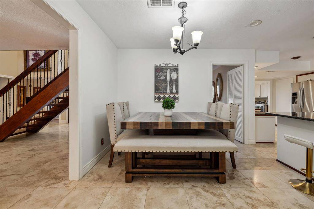 Secluded Breakfast Nook and still very well integrated with the common areas.