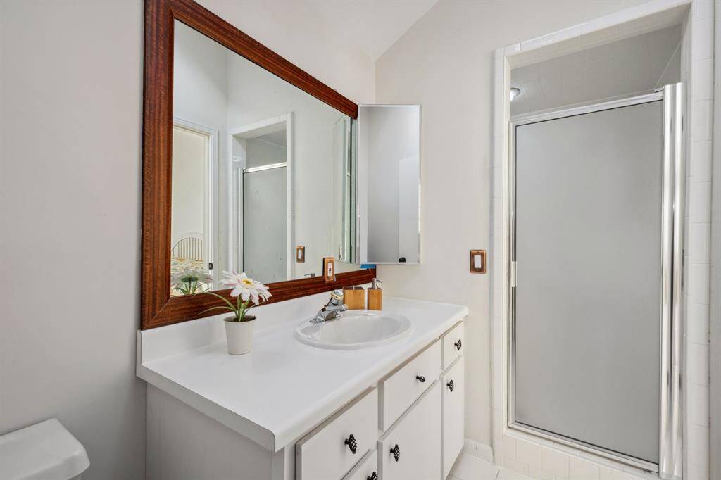 Bathroom in the Bedroom 4.