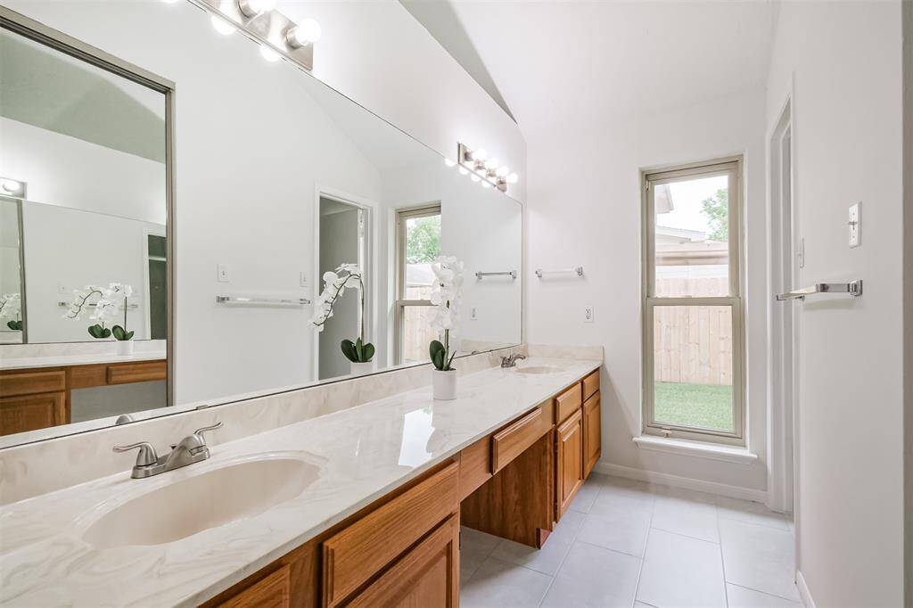 The footprint for the ensuite is equally inviting- double sinks
