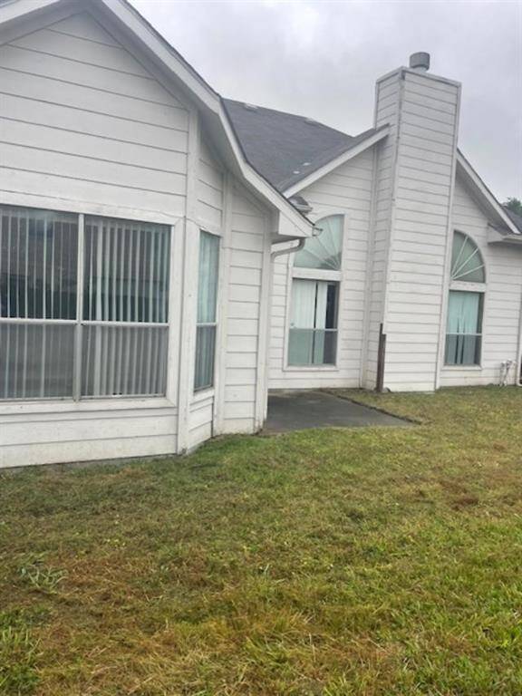 HOUSE BACKVIEW
