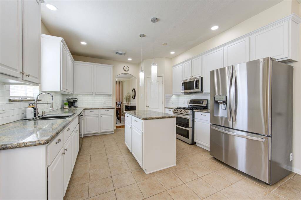 Fully updated Kitchen, clean and ready to entertain.