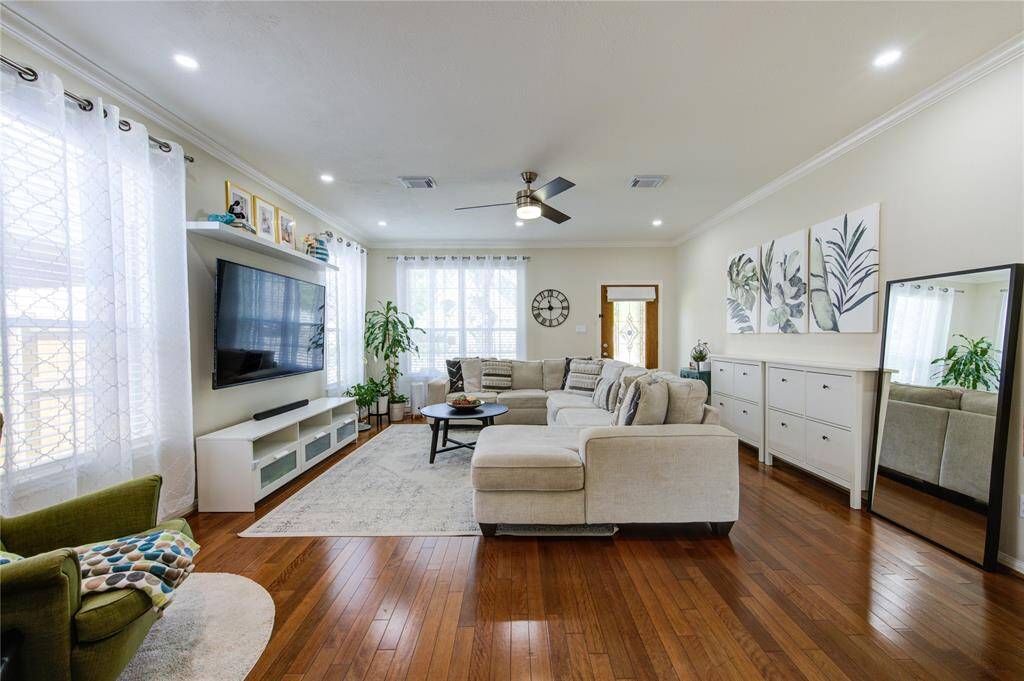 Impeccable and move in ready.