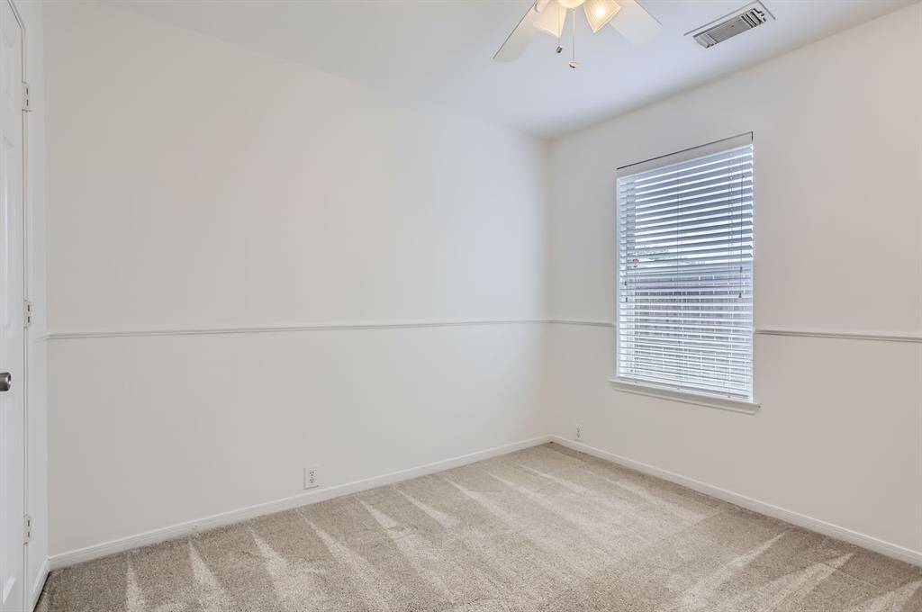Perfect space for guests or a home office!