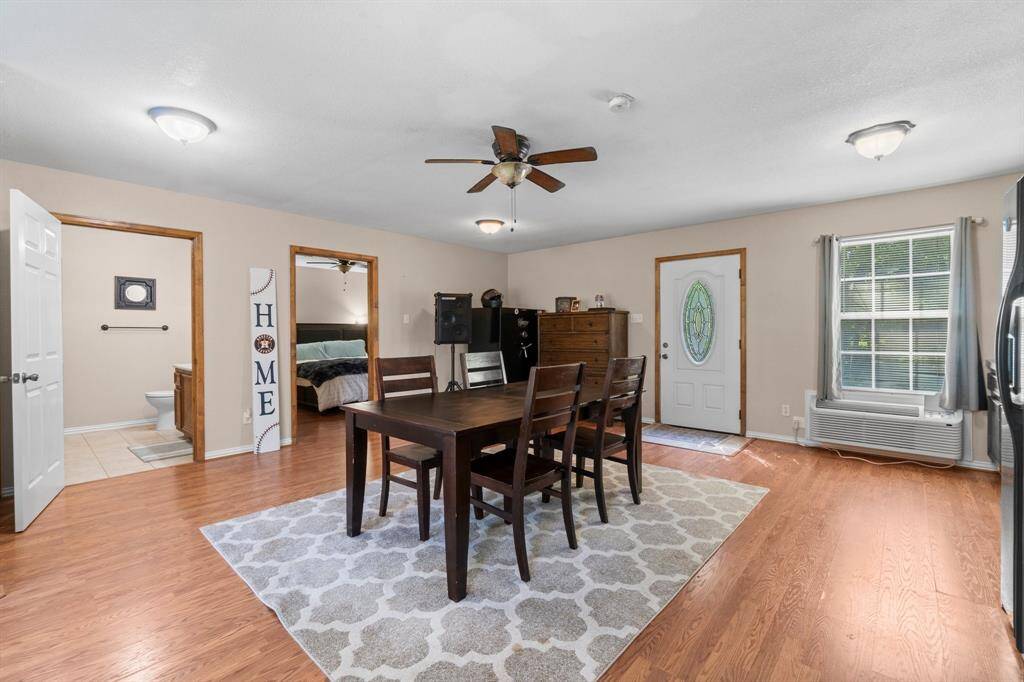 Guest House living space