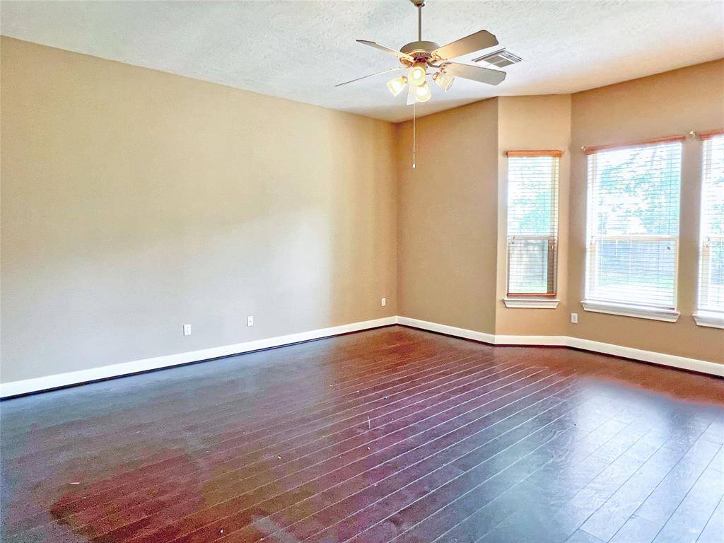 Primary Bedroom with bay windows