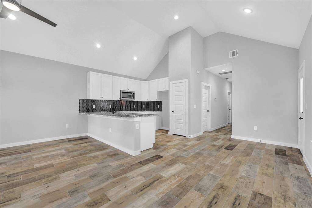Livingroom/Kitchen