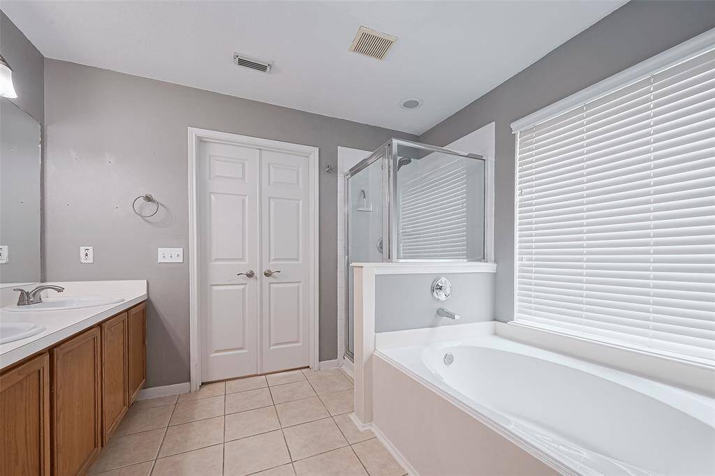Separate shower and soaking tub