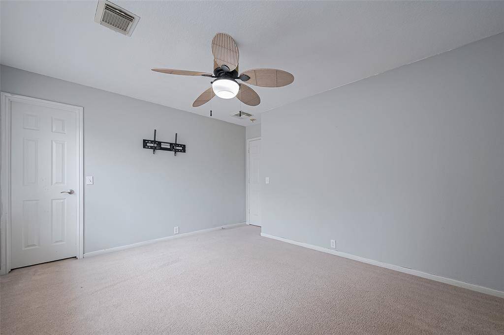 Another view of 3rd bedroom. TV mounts stays!