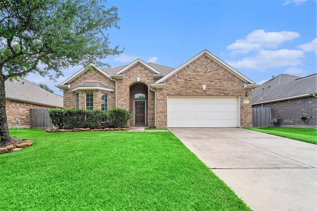 Welcome to your DREAM home at 18106 Serene Shore Drive in the Oakcrest North Community!